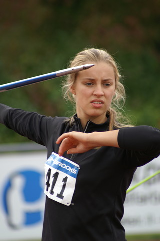 Vera Kroepelin beim Speerwurf PbICT0110