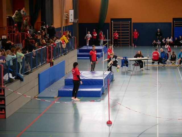 Das Hallensportfest in Rain findet großen Zuspruch